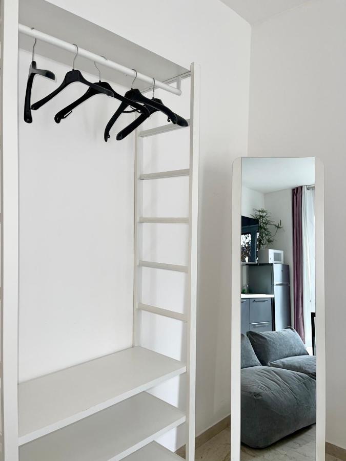 The White House, Modern Apartment In Center Milán Exteriér fotografie